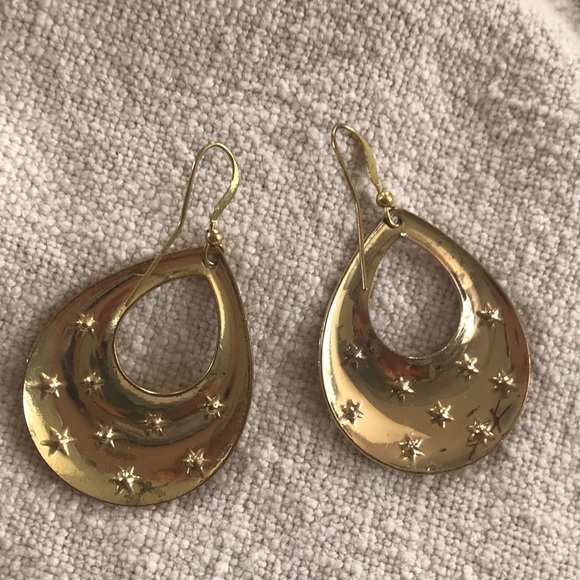 Gold dangle earrings - Picture 2 of 3